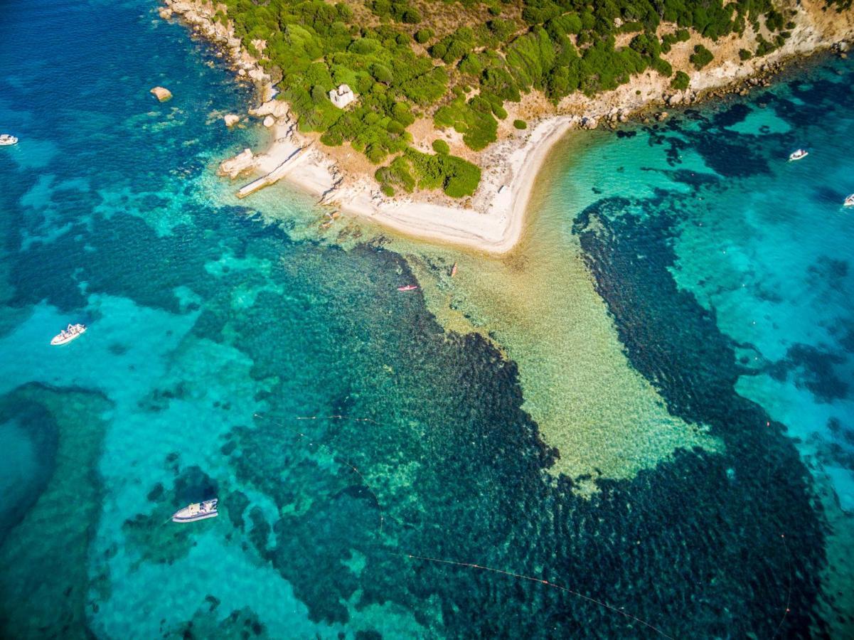 Brezza B&B Golfo Aranci Exterior photo