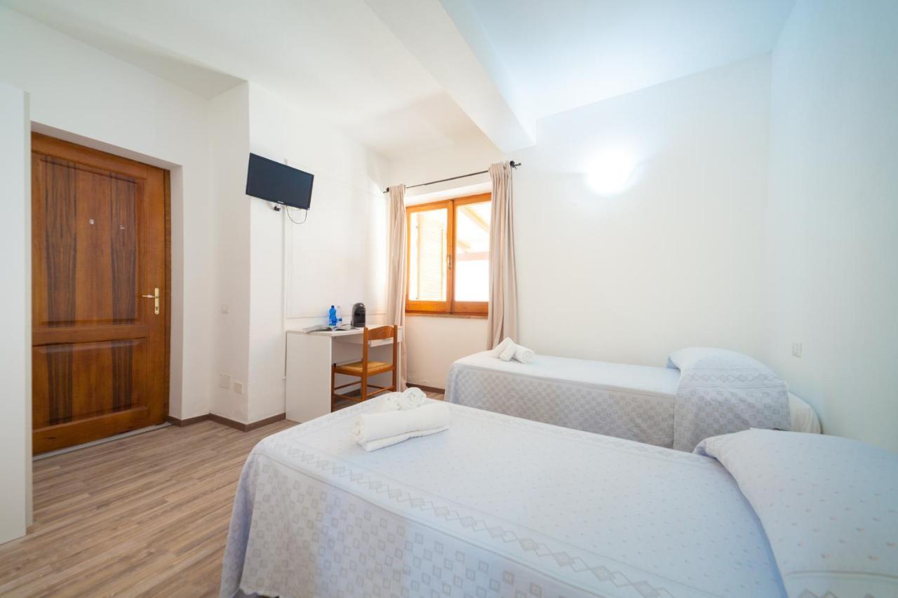 Brezza B&B Golfo Aranci Exterior photo